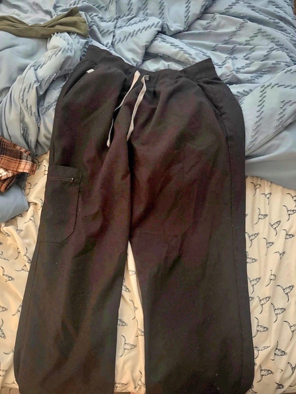 hanesCargo Scrub Pants Black Joggers